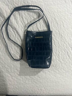 Corkcicle Navy Croc-Embossed Slim Crossbody Phone Pouch